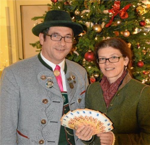Trachtler spenden 500 Euro