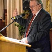 Hohe Schulden: Macht Fischer weiter?