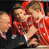 Der Boss als Ehrenmitglied