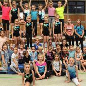 Spannende Wettkämpfe junger Turner