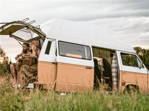 VW-Bulli Bilder gestalten das CD-Cover.Foto re