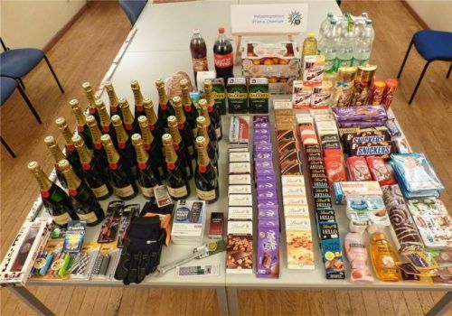 Zahlreiches Diebesgut stellte die Priener Polizei bei dem Ehepaar aus dem Landkreis Traunstein sicher.Foto POlizei