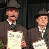 Zwei neue Ehren-Ämter