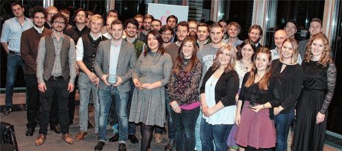 35 junge Handwerksmeister wurden im Sparkassenhochhaus gefeiert.Foto  Reisner