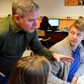 300 Euro mehr für verhinderte Gymnasiallehrer