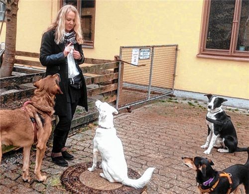 Andrea Thomas  freut sich auf den Neubau. Foto Duczek
