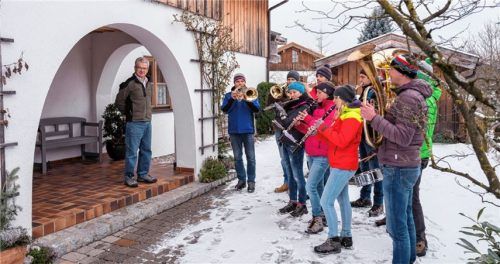 Blasmusikalische Neujahrsgrüße am Samerberg