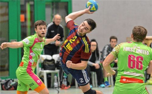 Bruckmühls Simon Rupp erzielte fünf Treffer beim Unentschieden in Ebersberg.Foto Fischer