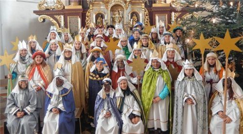 Den Segen gebracht und Spenden gesammelt