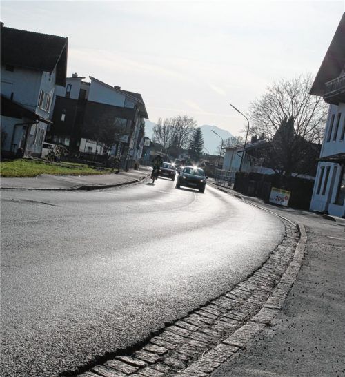 Die Gemeinde Schechen geht davon aus, dass die Verkehrsbelastung in Pfaffenhofen mit der Ortsumfahrung deutlich abnehmen wird. Foto Heinz