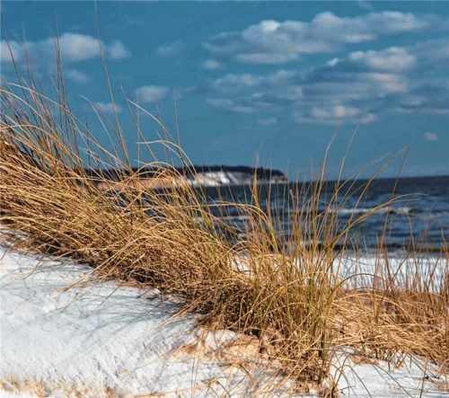 Menschenleer und sturmgepeitscht – für wetterfeste Spaziergänger zeigt sich der Ostseestrand jetzt von seiner schönsten Seite. Foto  rgz/www.seepark-sellin.de