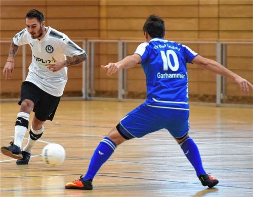 Regionalligist TSV 1860 Rosenheim hatte in der Vorrunde auch Trainer Tobias Strobl als Spieler mit aufgeboten. Der Titelverteidiger ist in seiner Zwischenrunde klarer Favorit.Foto bz