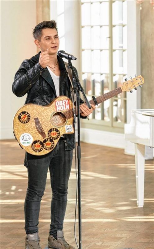 Rockte sich mit rauchiger Stimme in die nächste Runde von DSDS: Stefan Schmid aus Kolbermoor. Foto MGRTLD/Stefan Gregorowius