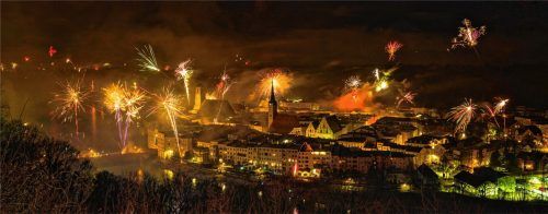 Silvester in der Region: Bunt, laut und weitgehend unfallfrei