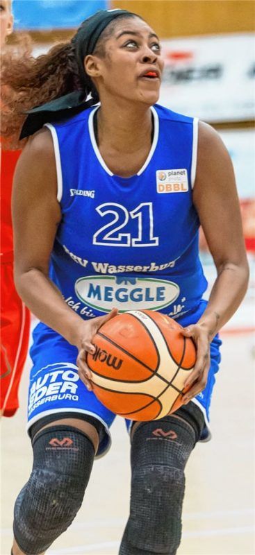 Wasserburgs Neuzugang Janae Smith überzeugte im ersten Spiel gegen Herne mit 17 Punkten und neun Rebounds. Foto  Brei