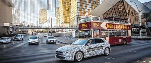 Weltpremiere des intuitiven Multimediasystems MBUX, das 2018 in der neuen A-Klasse in Serie geht. Foto  Mercedes-Benz