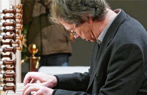 Willibald Guggenmos spielte Heroisches und Opernhaftes, Feierliches und Stürmisches, dazwischen ein bisschen Bach. Foto Janka