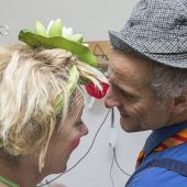 Mit den Clowns kommt das Lächeln