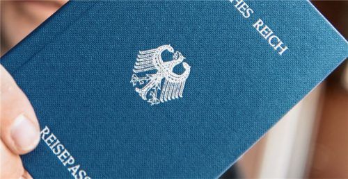 Die „Reichsbürger“-Szene wird laut Erkenntnissen der Sicherheitsbehörden immer größer. Bayern gilt als besonderer Schwerpunkt. Foto dpa