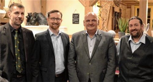 Die vier AfD-Kandidaten für die Landtags- und Bezirkstagswahl (von links): Andreas Kohlberger, Andreas Winhart, Franz Bergmüller, Christian Demmel. Foto re