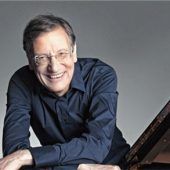 Ein Pianist