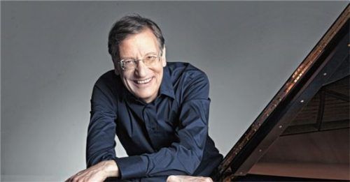 Ein Pianist