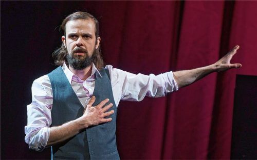 Erzähler Nik Mayr. Foto  Flamm