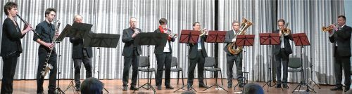 In der Zugabe vereinten sich Holz und Blech zur großen musikalischen Koalition.Foto  Janka