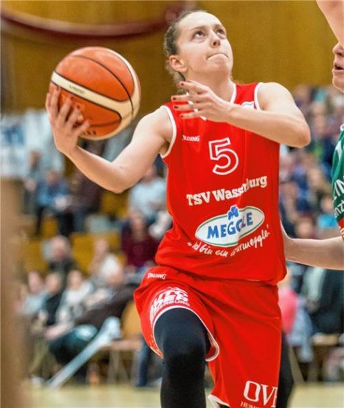 Milica Deura erzielte in Herne zehn Punkte für Wasserburg. Foto  Brei