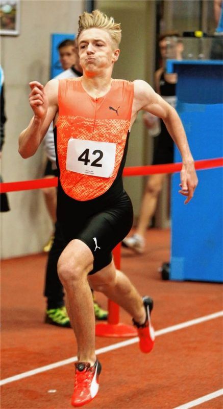Nick Kocevar vom TSV Bad Endorf wurde zweifacher Bayern-Meister über 60 und 200 Meter der U20.Fotos Stuffer
