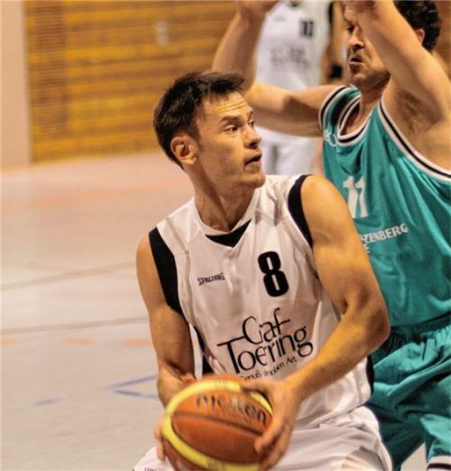 Peter Abt führte die Jets im Spiel gegen Traunstein zum Sieg. Foto  psc