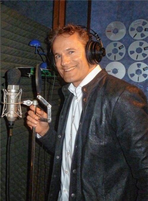 Sänger zum Ausgleich: Der 45-Jährige wurde deutscher Karaoke-Meister.