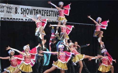 Wärmende Gefühle ganz ohne Wodka gab es beim Programm „Zauberhaftes Russland“ der Faschingsgilde Grabenstätt. Fotos Ammelburger