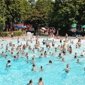 Die Attraktion Waldbad bewahren