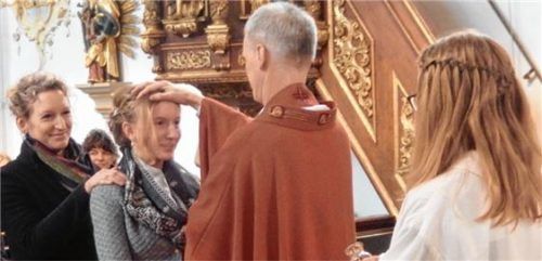 48 Jugendliche empfangen Firmsakrament