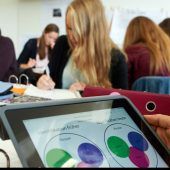 SPD: Freistaat soll jedem Schüler ein Tablet zahlen