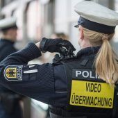 Polizisten bekommen dauerhaft Körperkameras