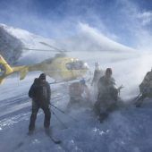 Tourengeher überlebt Sturz in Gletscherspalte