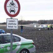 Notlandung auf dem Acker