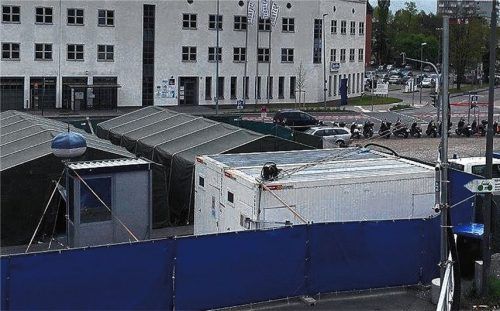 Container und Zelte der Bundespolizei werden abgebaut. Foto re