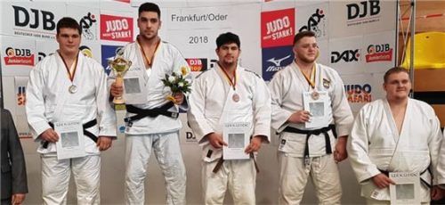 Daniel Messelberger (Dritter von links) wurde bei den Junioren Dritter.