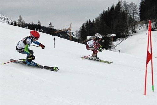 Die beiden Schnellsten in der U9w: Christina Boenisch (links) und Maria Trattner.Foto beha