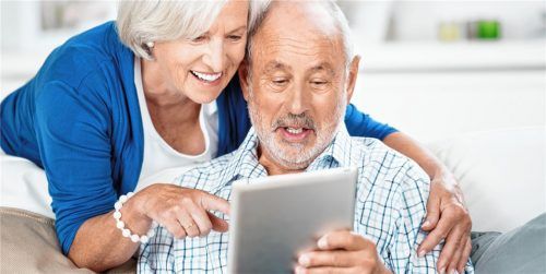 Die OVB-Heimatzeitungen bieten Tablet-Schulungen im OVB Medienforum an.Foto  adobestock