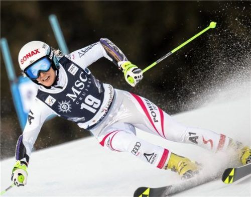 Eine der prominentesten Starterinnen ist Eva-Maria Brem aus Österreich, unter anderem Siegerin Disziplinen-Weltcup Riesenslalom 2015/16. Fotos dpa