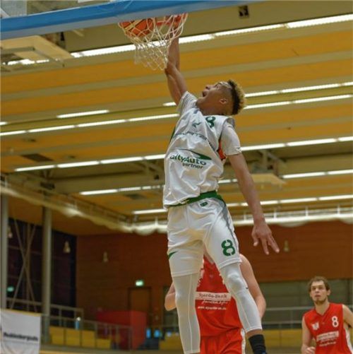 Einer der Garanten für den Sieg: SBR-Spieler Evans Ganapamo. Foto  Burger