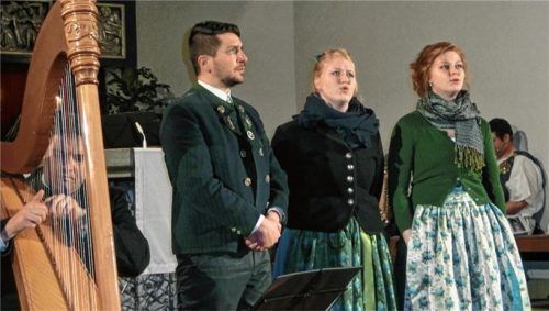 Gefühlvoll vorgetragene Musikstücke sorgten für Gänsehaut-Stimmung bei den rund 300 Zuhörern. Fotos re.