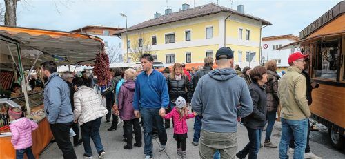 In eine Freiluft-Einkaufsmeile verwandelt sich Bruckmühl am Sonntag, 18. März: von 9 bis 18 Uhr können Besucher durch den Ort flanieren, entspannt einkaufen und sich bei einem reichhaltigen Angebot gut verköstigen lassen.