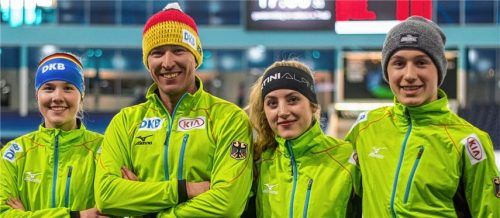 In Heerenveen dabei: Anna Ostlender, Trainer Andreas Kraus, Josephine Heimerl und Thomas Schmaus (von links).