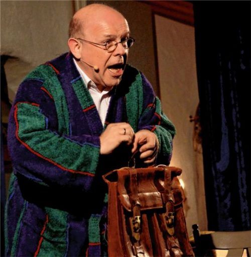 Jürgen Kirner geht vollkommen in seiner Rolle auf. Foto  Heil