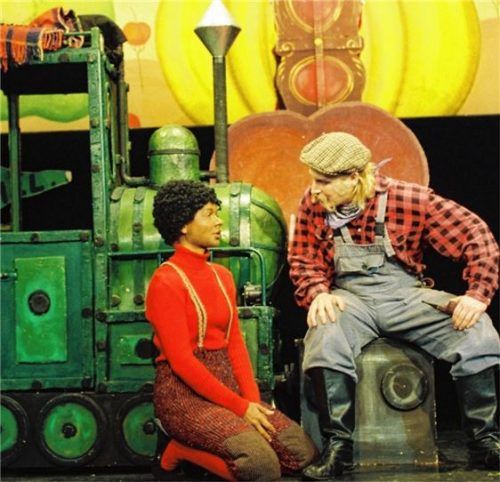 Rosenheimerin spielt Jim Knopf